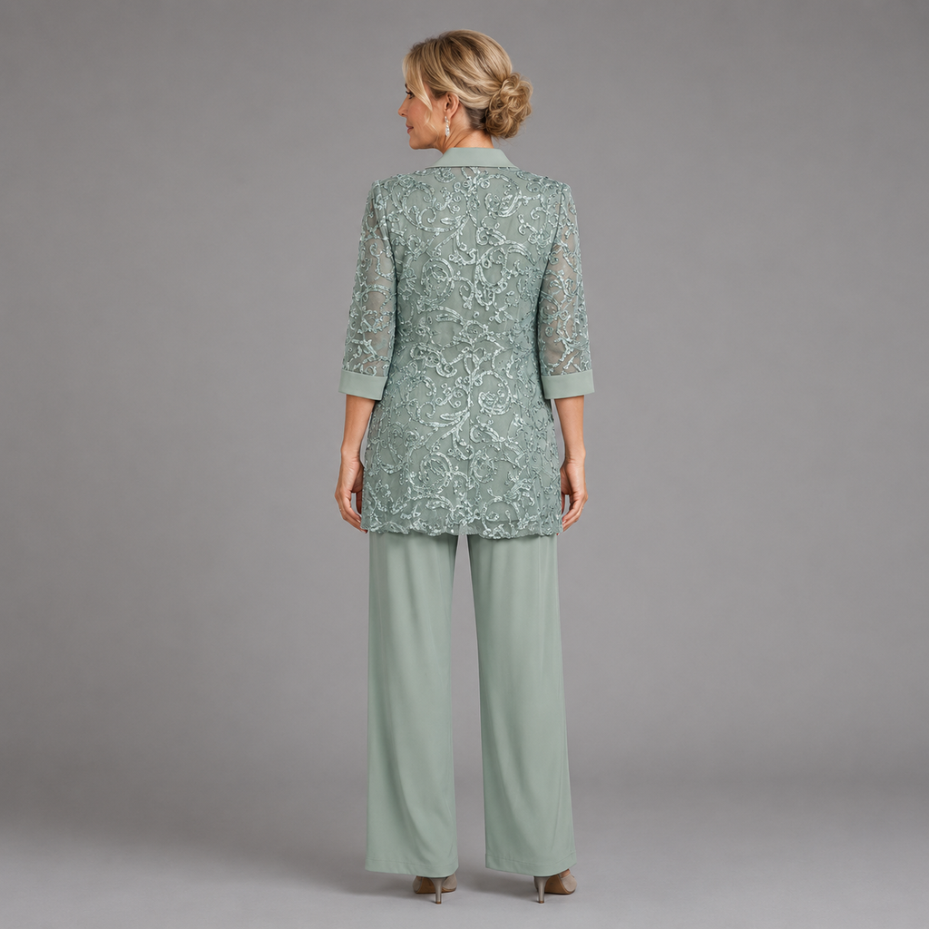 Traje de señora verde salvia con bordados