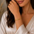 Pulsera Rígida Dorada