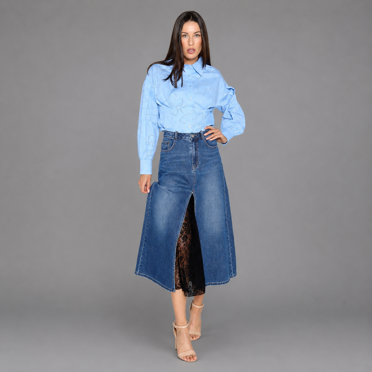 Falda Midi Denim Azul con Abertura Frontal