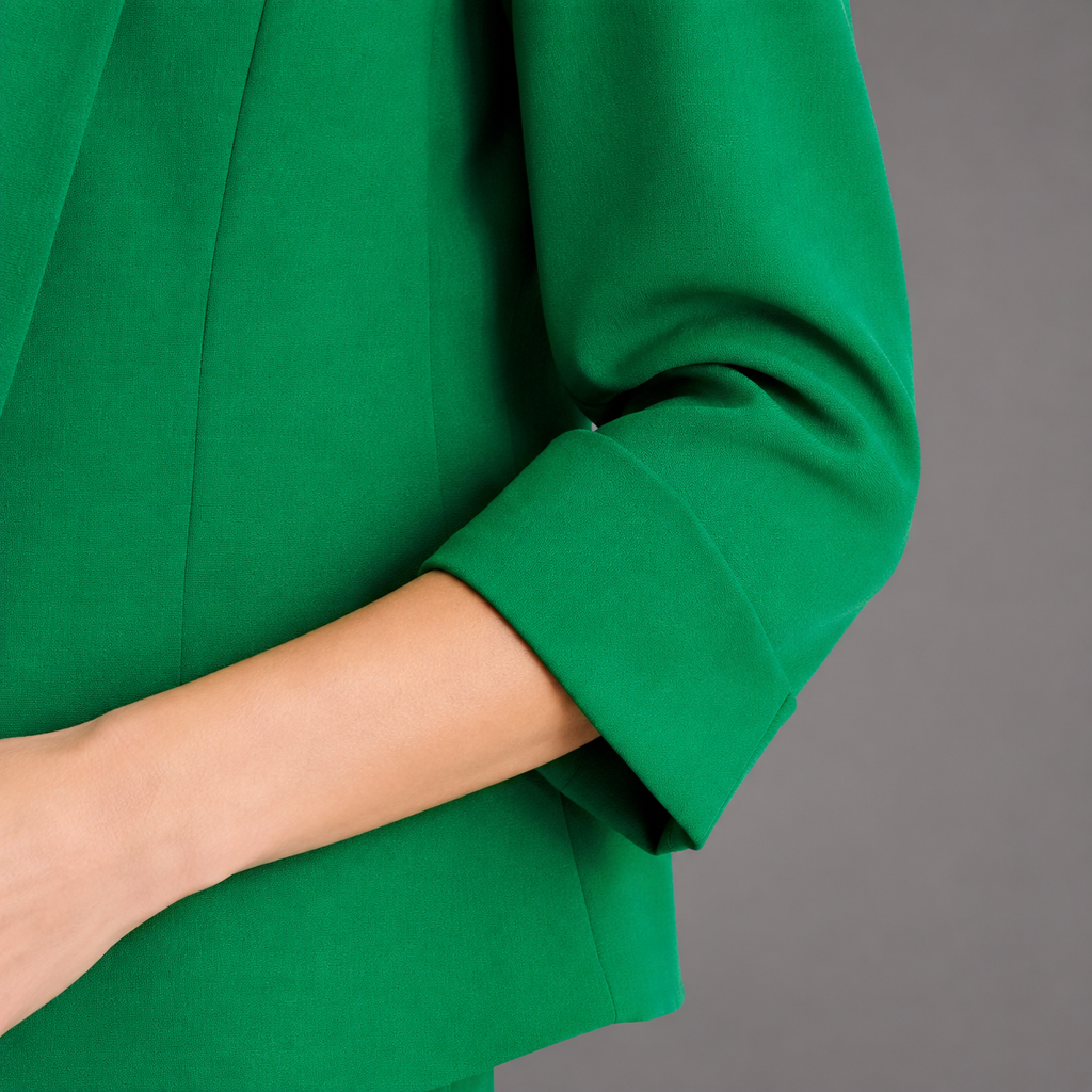 Conjunto de vestido y saco verde