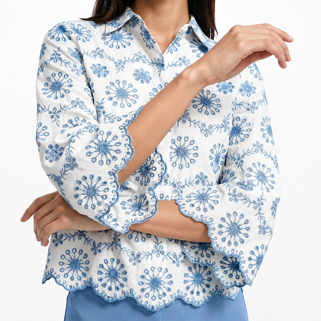 Blusa Bordada Floral Azul