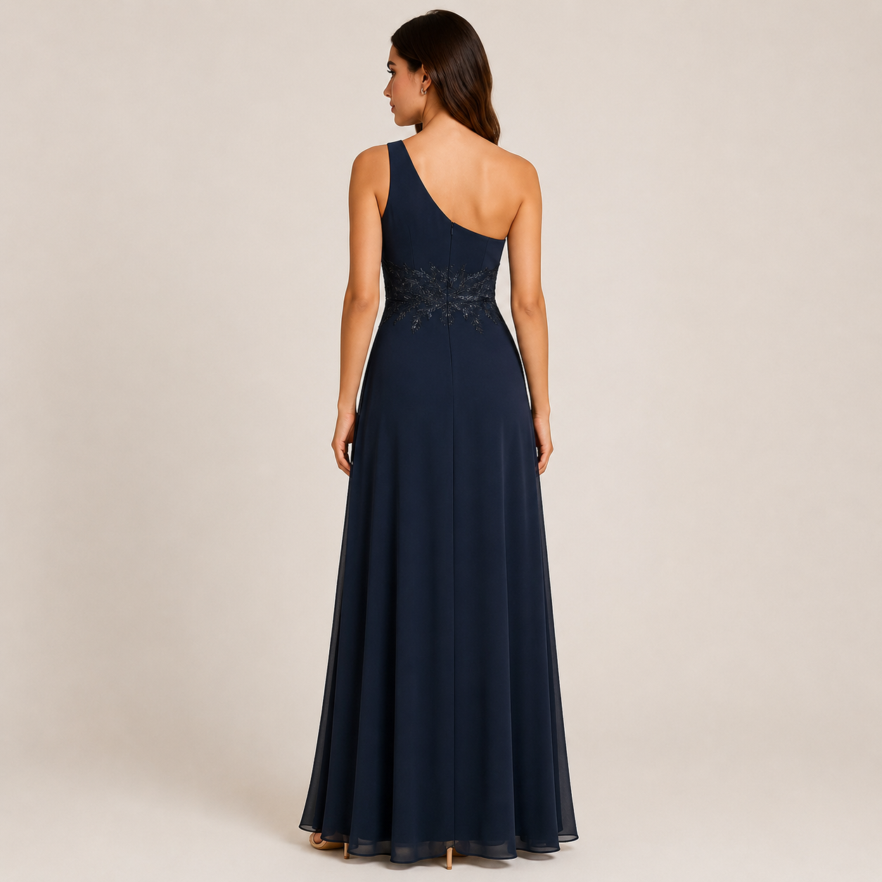 Vestido de Fiesta Azul Noche con Bordado Floral