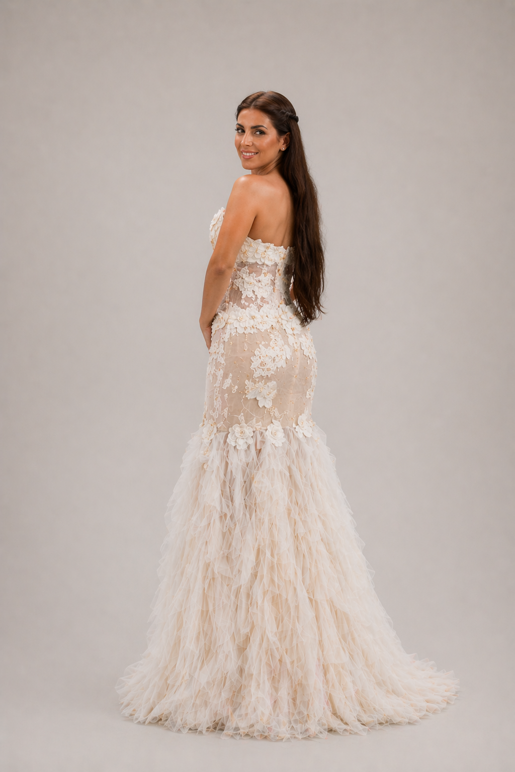 Vestido de Novia Sirena con Flores en Relieve