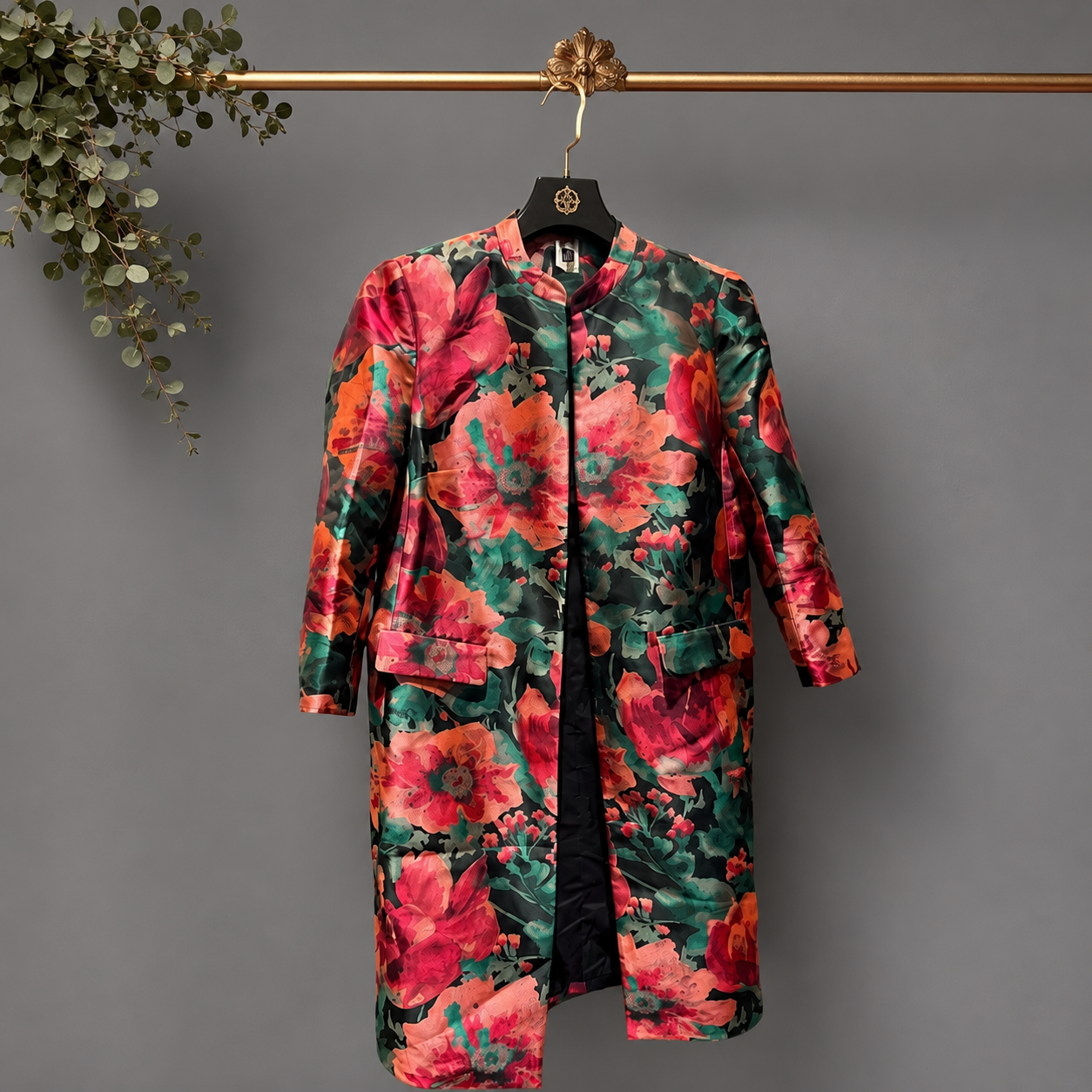 Conjunto de vestido y gabardina