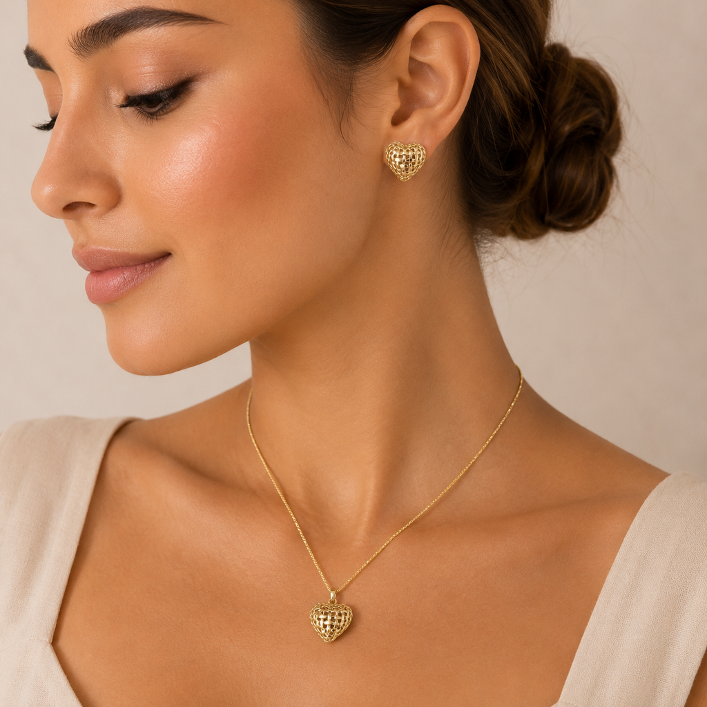 Juego de arete y cadena
