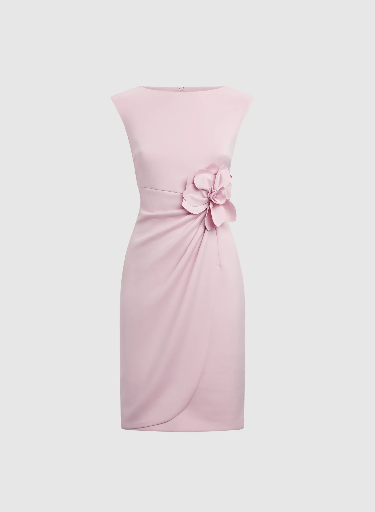 Vestido Corto Rosa con Detalle Floral