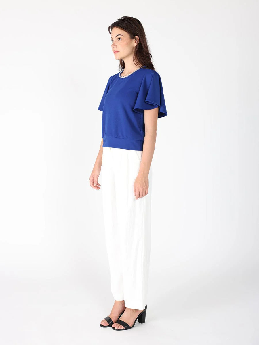 Blusa Azul Rey con Detalle en el Cuello